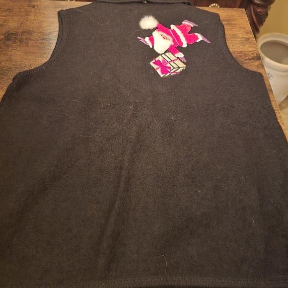 Lisa International Black Santa Vest - Picture 3 of 3